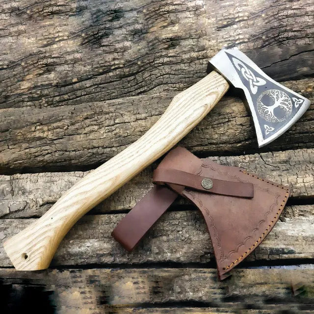 High Quality Handmade 440c Damascus Stainless Steel Axe for Outdoor Camping Wood Handle Protective Cover Hand-Forged Hatchet